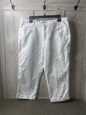 Columbia Womens Size 14P Petite White Capri Pants Embroidered Turtles & Shells